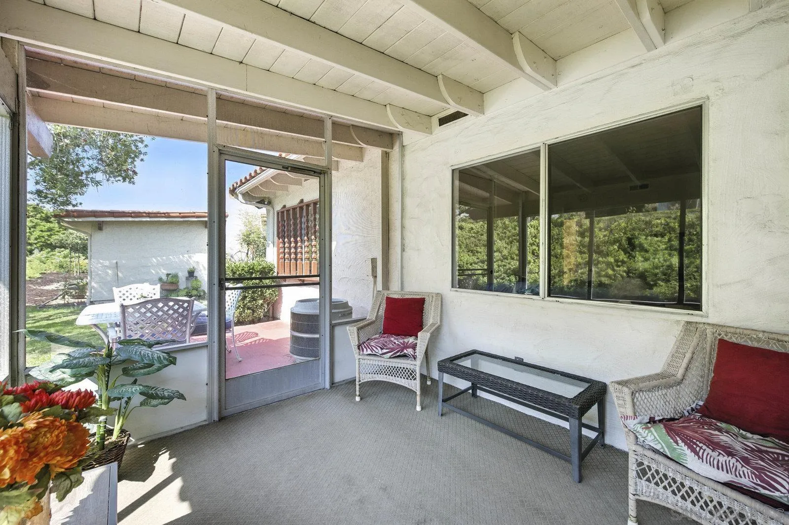 https://cdn.realtyfeed.com/cdn/127/250039231/e5a8d8205a2c4e9af6ad468b9cc35191.webp