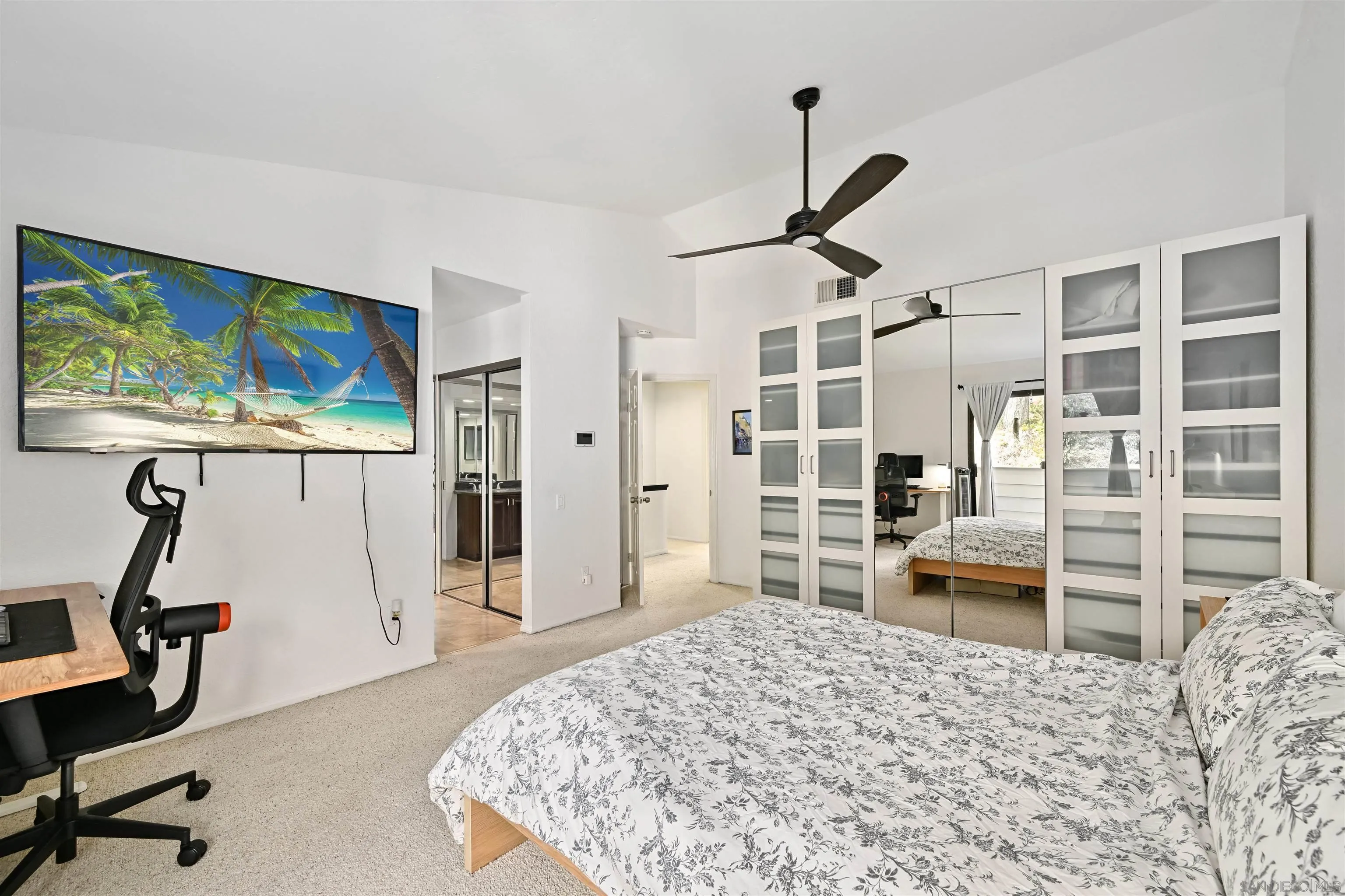https://cdn.realtyfeed.com/cdn/127/250039235/26dd5271e3c071eb01b377c9712a4da4.webp