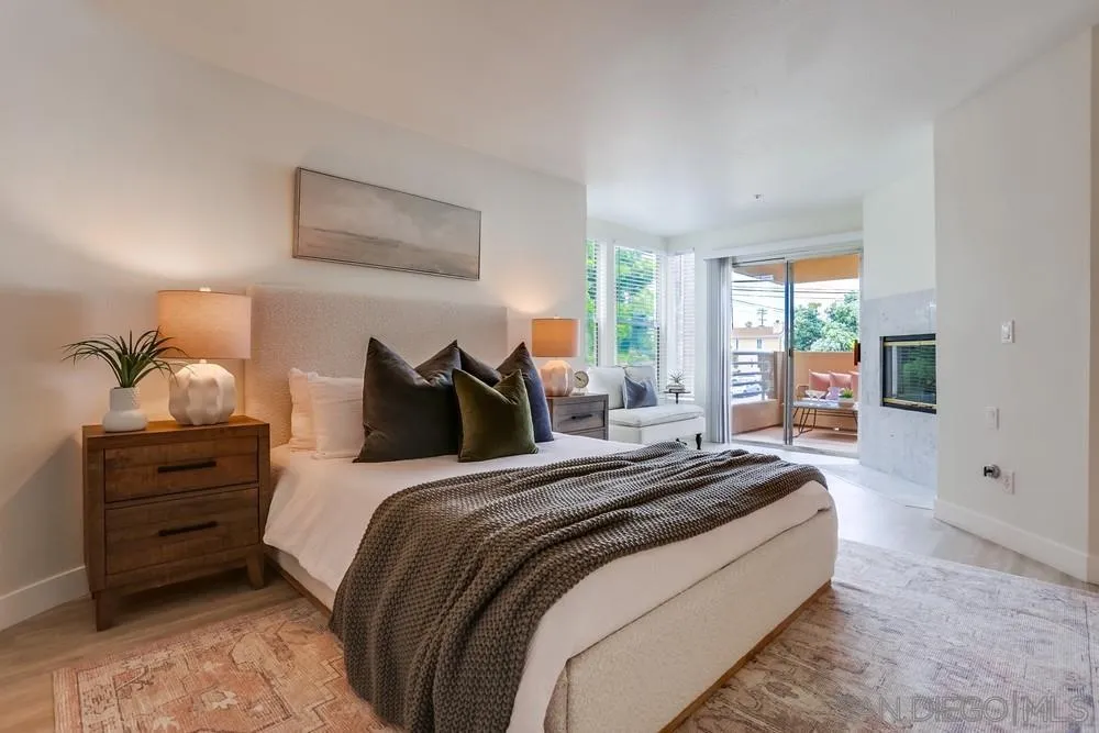 https://cdn.realtyfeed.com/cdn/127/250039242/b74f5fa664cb73d0a491d64b3b788af4.webp
