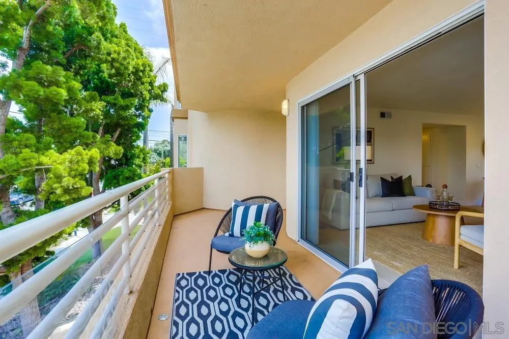 https://cdn.realtyfeed.com/cdn/127/250039242/c0bf9934e5440b0c1776a3d75d205f55.webp