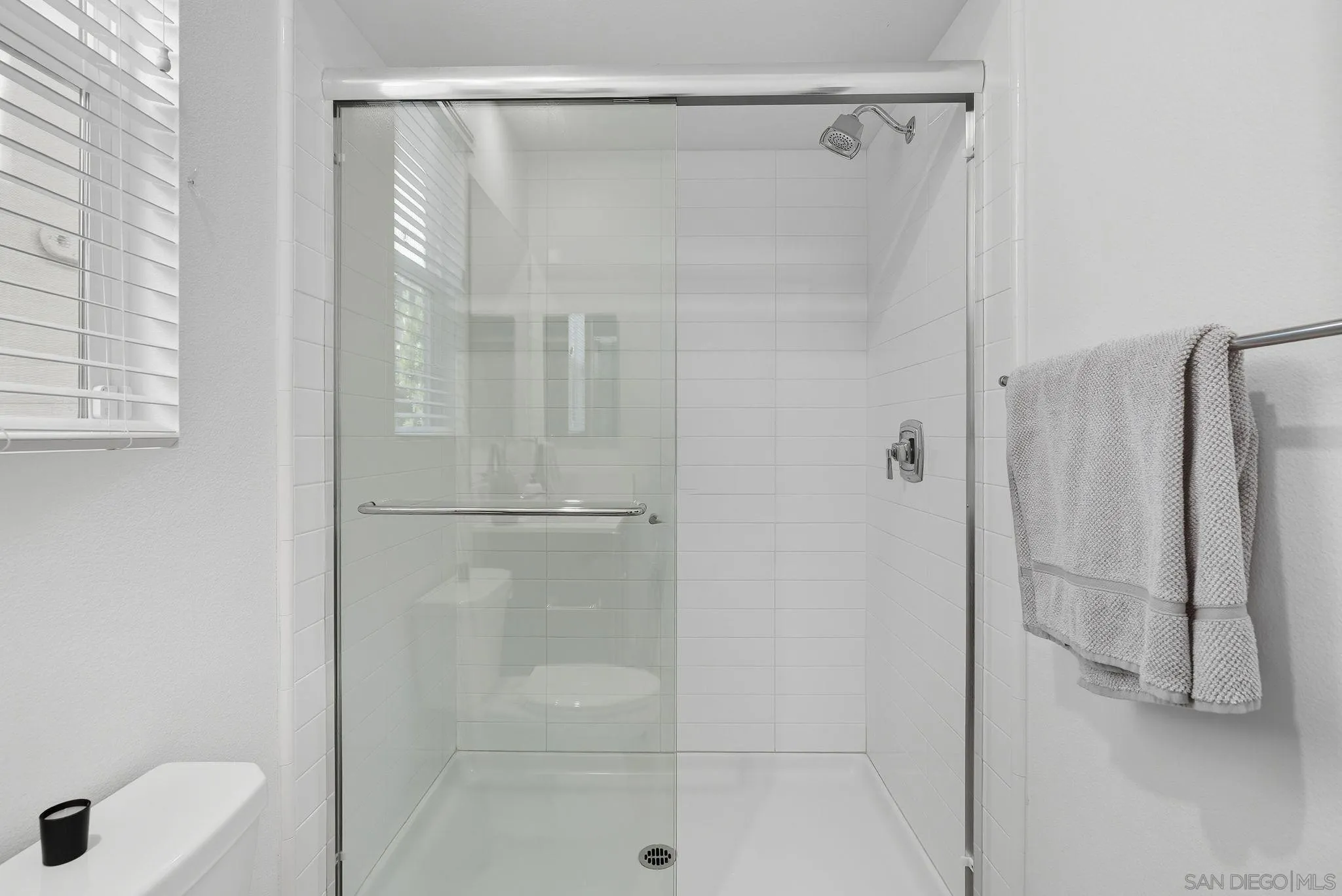 https://cdn.realtyfeed.com/cdn/127/250039243/1068d4b4fd57166fdce71c4285c84b30.webp