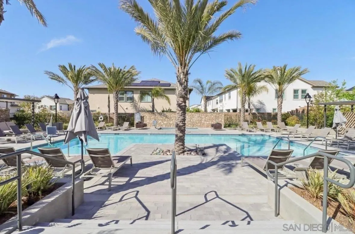 https://cdn.realtyfeed.com/cdn/127/250039243/e66683e078b6b1a28735a0f280ea00c3.webp