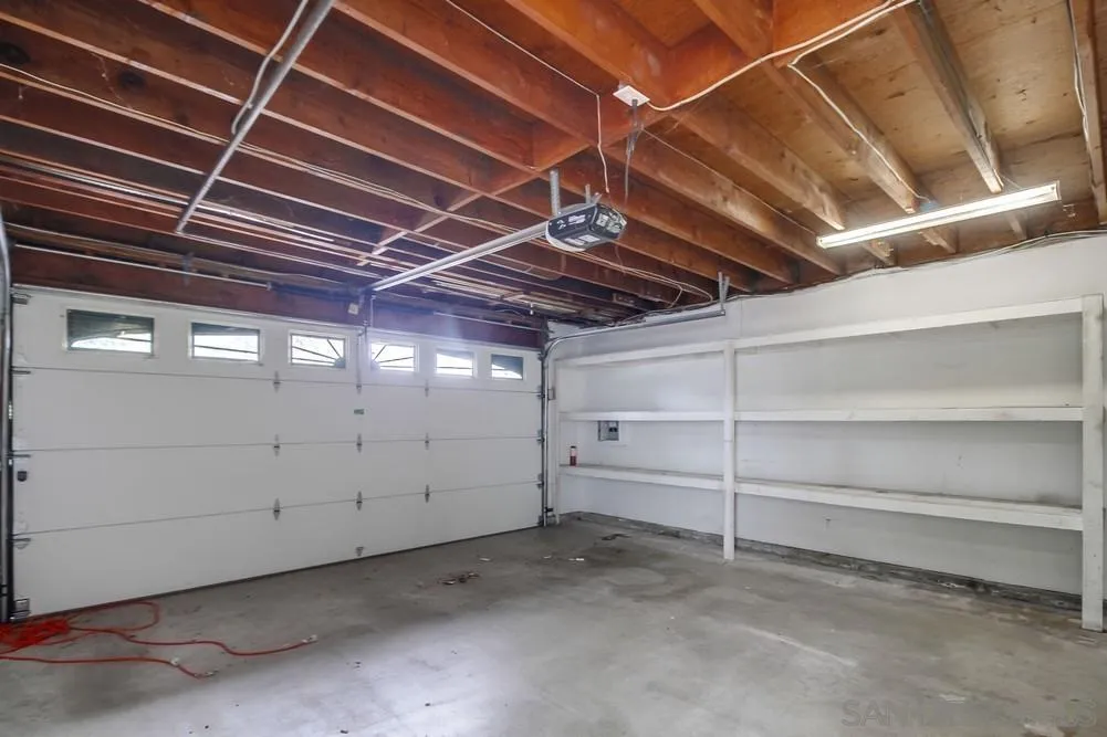 https://cdn.realtyfeed.com/cdn/127/250039244/1219fea23be8925d2a544a3ff3a01ecd.webp
