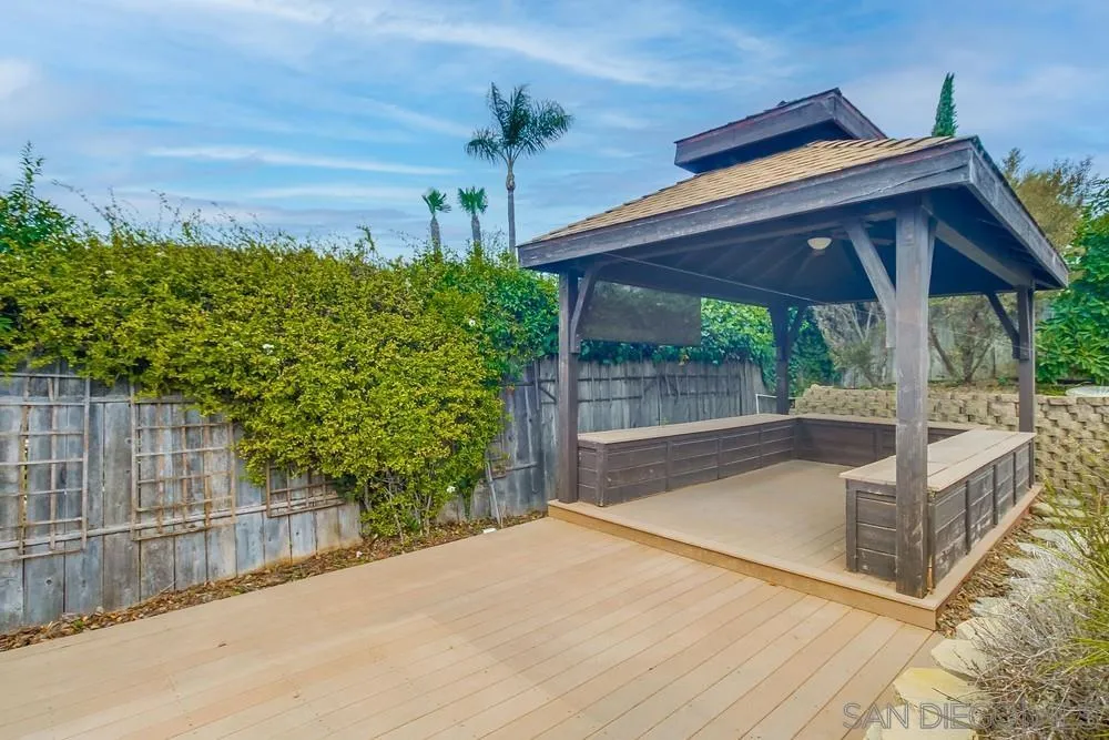 https://cdn.realtyfeed.com/cdn/127/250039244/4ed640307a90f9b1a4a5d66b372456d4.webp