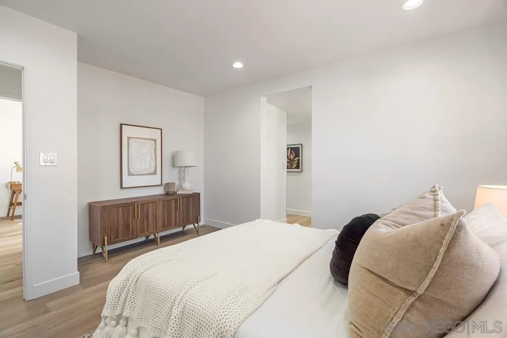 https://cdn.realtyfeed.com/cdn/127/250039246/1dfcdfb5a4127bfefd32df4d59fde4b7.webp