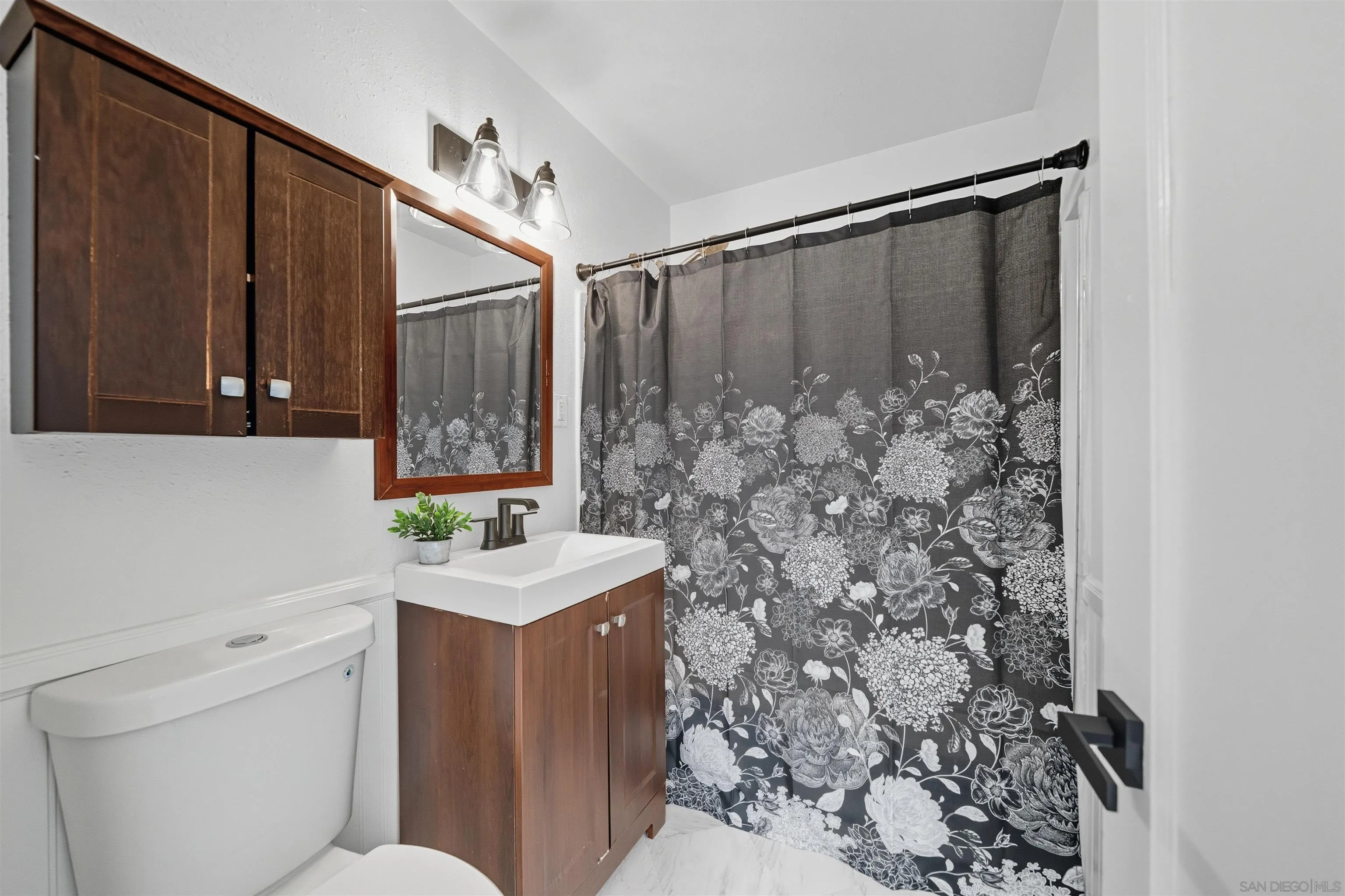 https://cdn.realtyfeed.com/cdn/127/250039264/3ca5bc413e3f25c628a51b1ca509457f.webp