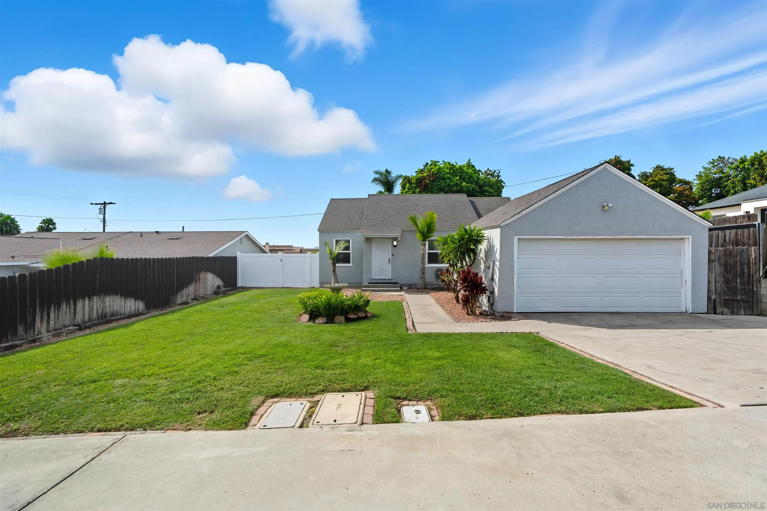 https://cdn.realtyfeed.com/cdn/127/250039264/f329f00d87eff728bf5269499266cf07.webp