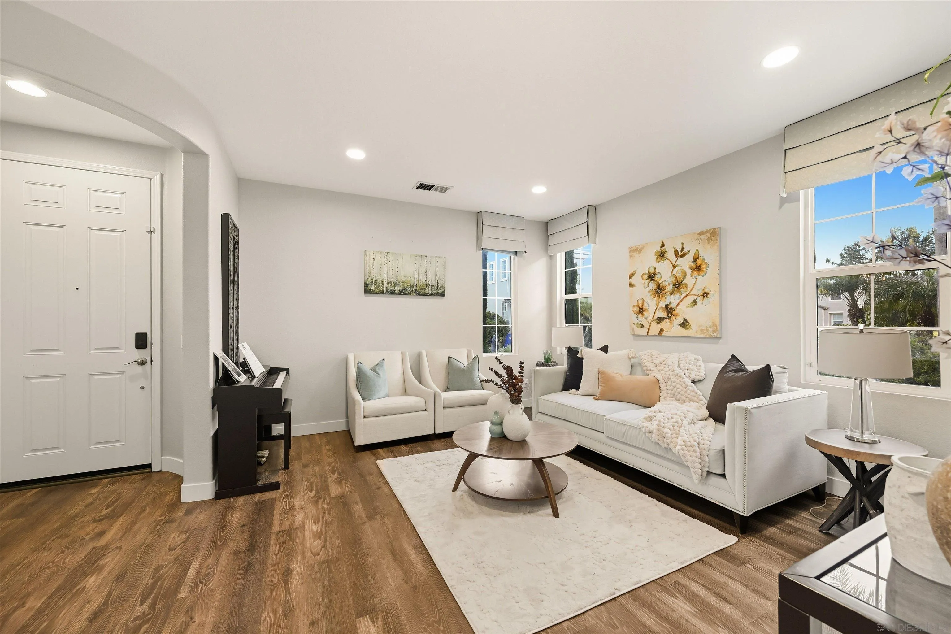 https://cdn.realtyfeed.com/cdn/127/250039283/0520a8dbb63c6be03ec9726885d7dd5d.webp