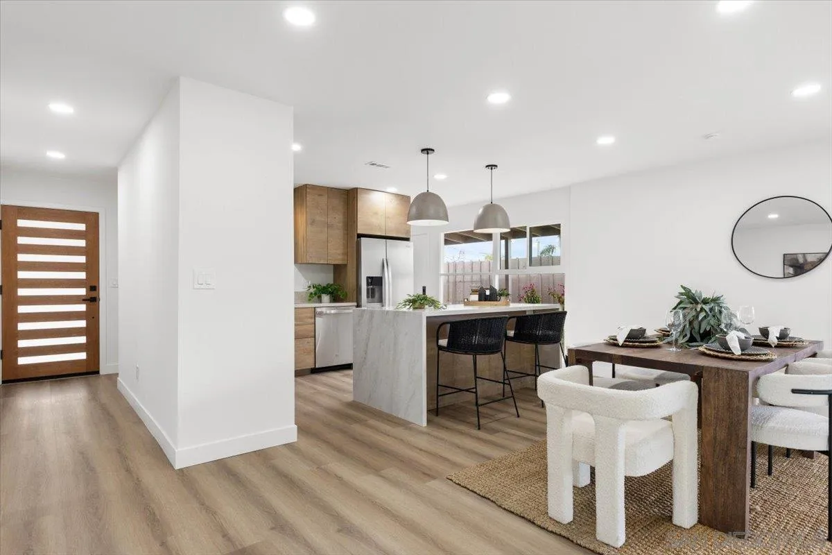 https://cdn.realtyfeed.com/cdn/127/250039297/b8168dac35c8dae1d399bdd4ebb64e5b.webp