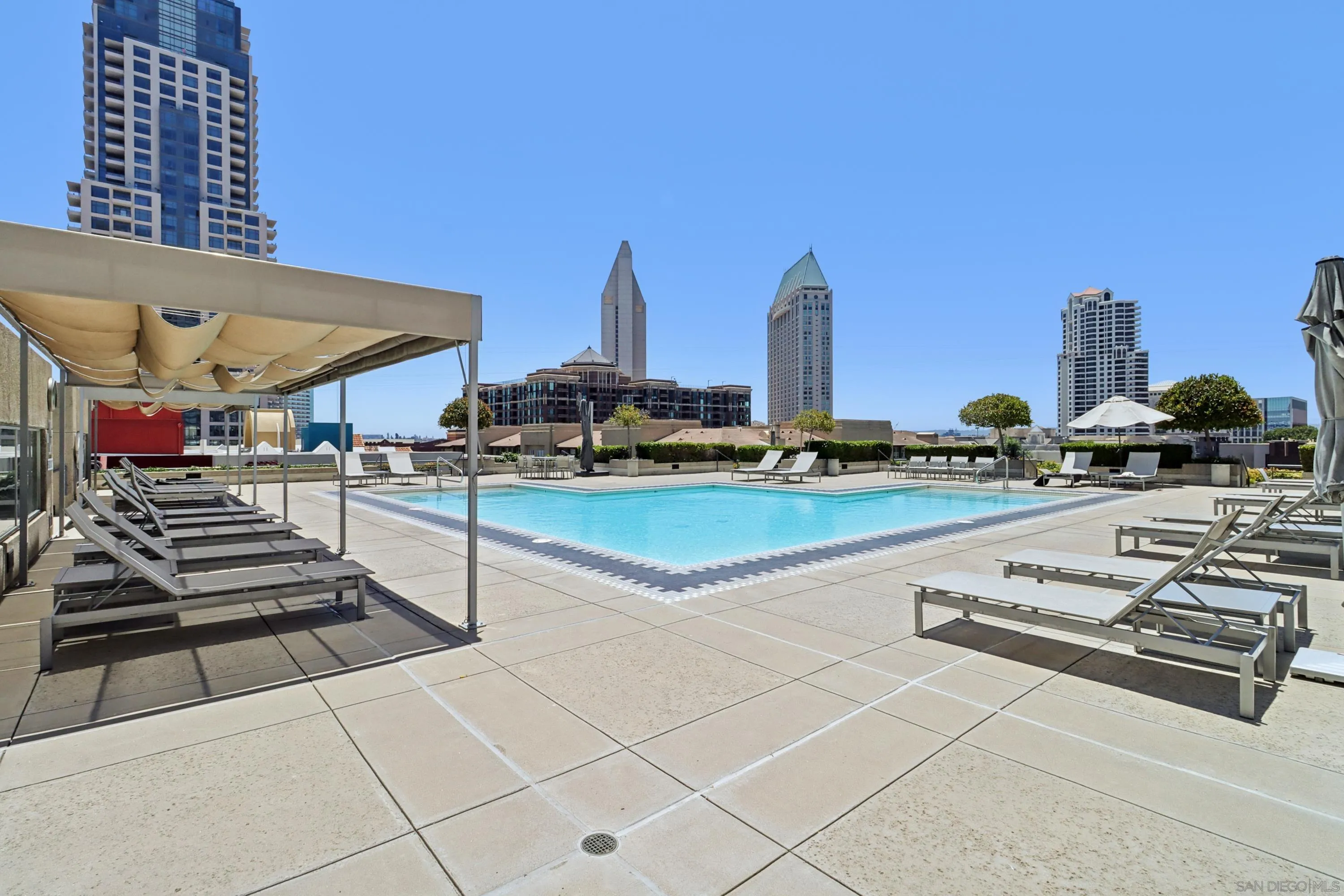 https://cdn.realtyfeed.com/cdn/127/250039305/1db8e273b0ec554ccc6c2024e4fe1891.webp