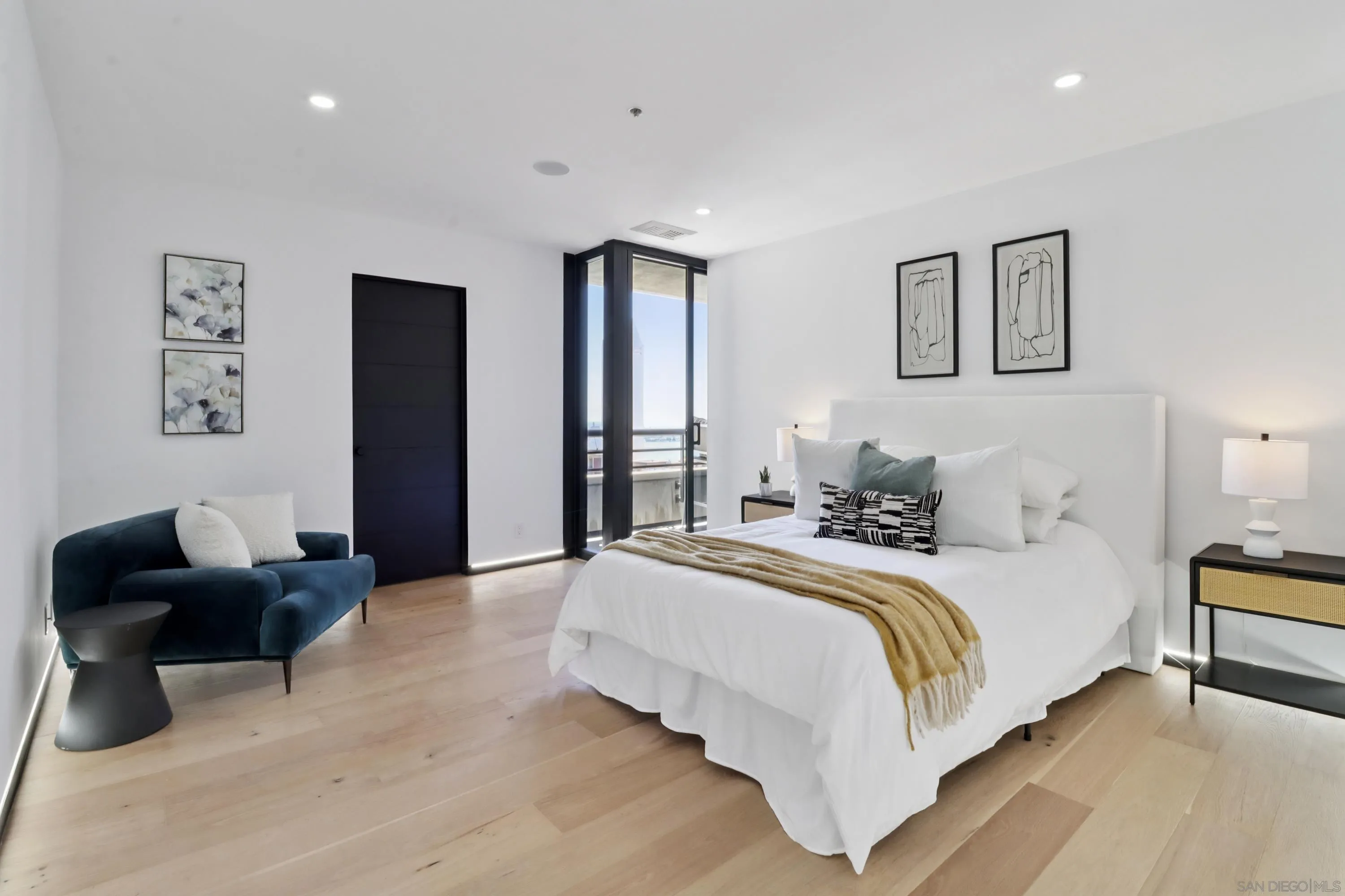 https://cdn.realtyfeed.com/cdn/127/250039305/ef957b5ef0957c86617d89aea7d7501d.webp