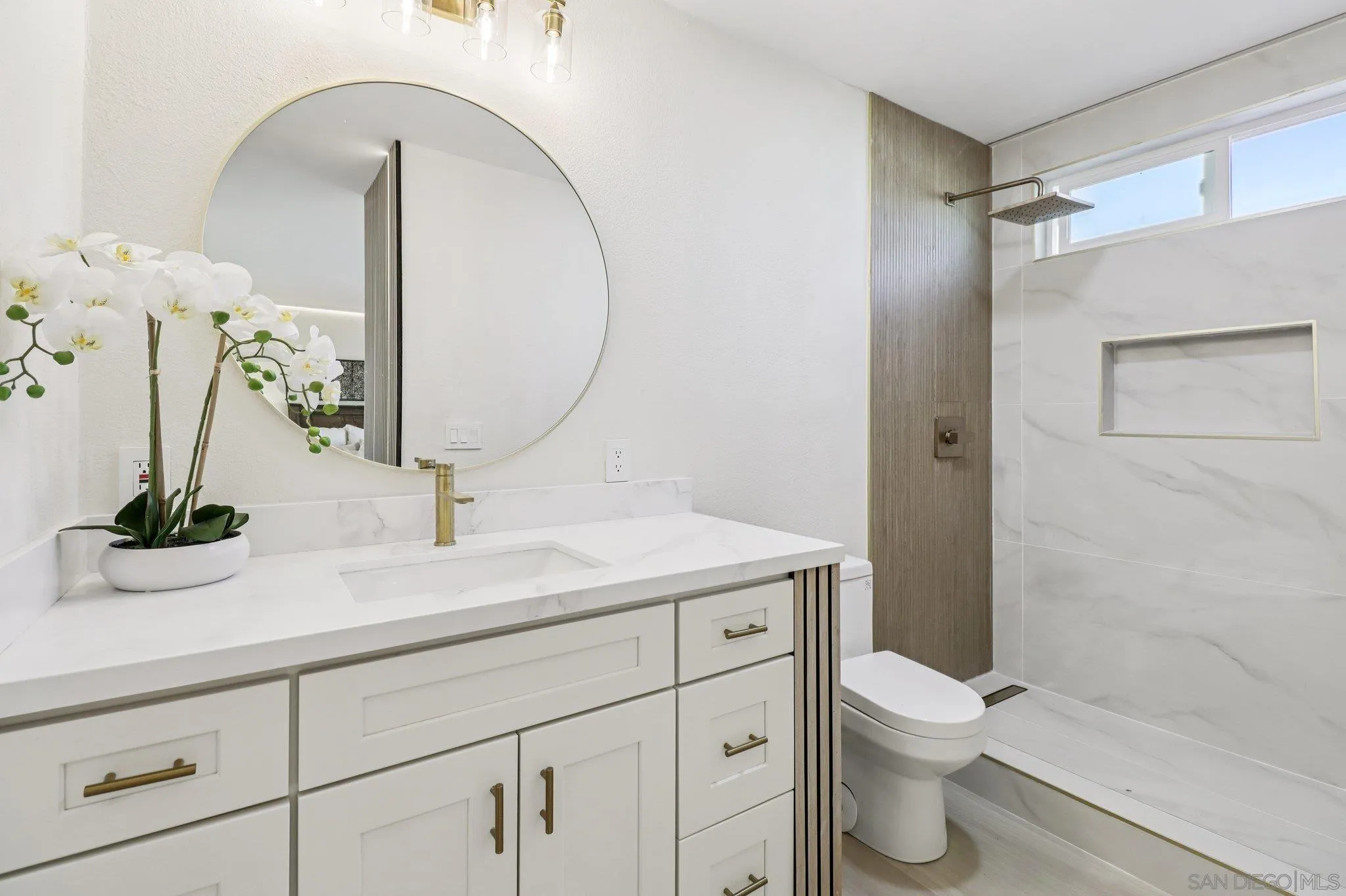 https://cdn.realtyfeed.com/cdn/127/250039308/b17a0d6472b6d7db8f81fbef4dd0499e.webp