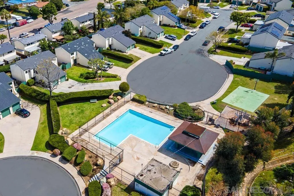 https://cdn.realtyfeed.com/cdn/127/250039310/712d4e92d6e1281c9e52eefbebd3e505.webp