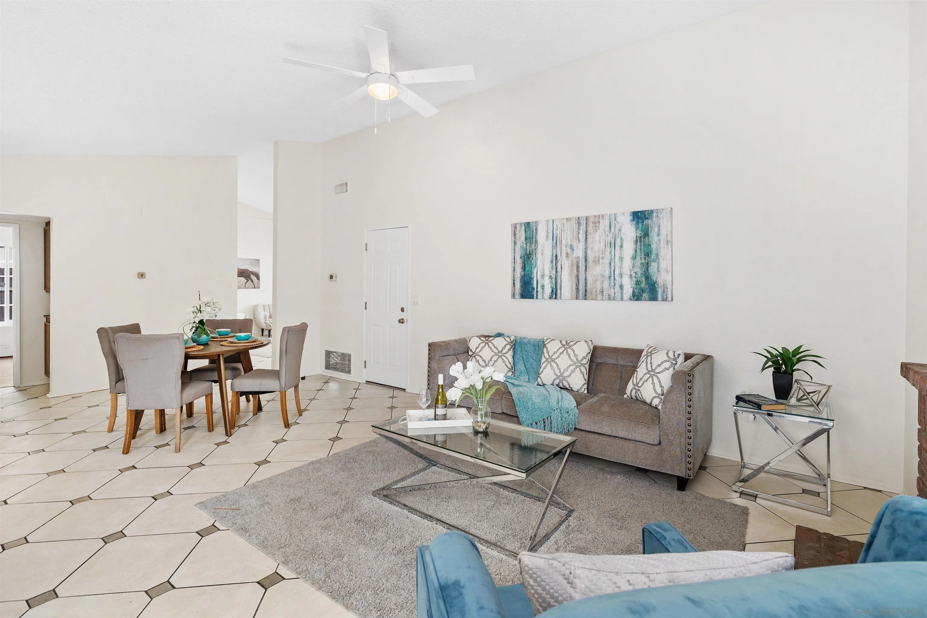 https://cdn.realtyfeed.com/cdn/127/250039314/140ae7ce0230976bbe1f4d0cf4f5fa5c.webp
