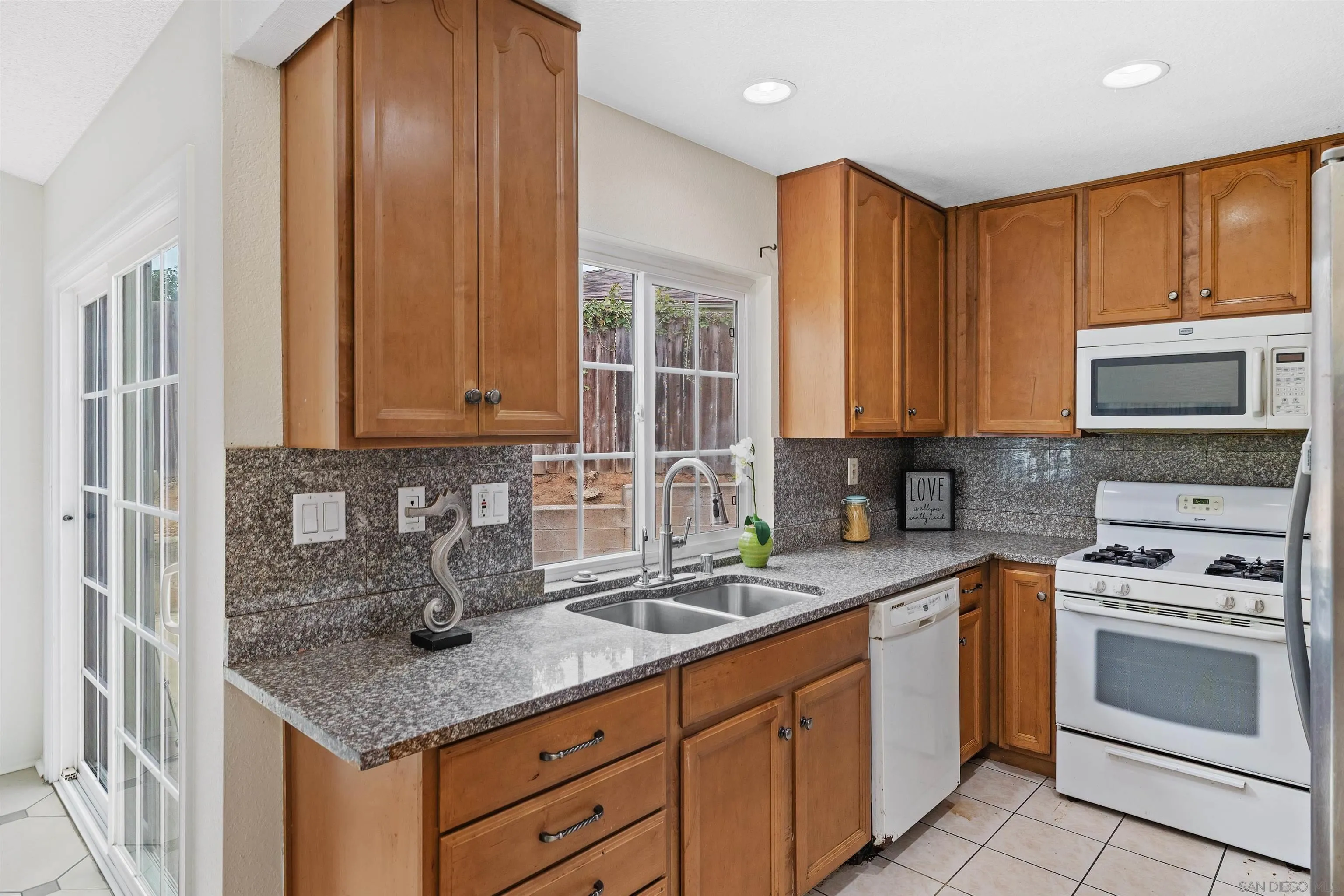 https://cdn.realtyfeed.com/cdn/127/250039314/9bc4b30c5a6f116511d4b98a6d54311f.webp