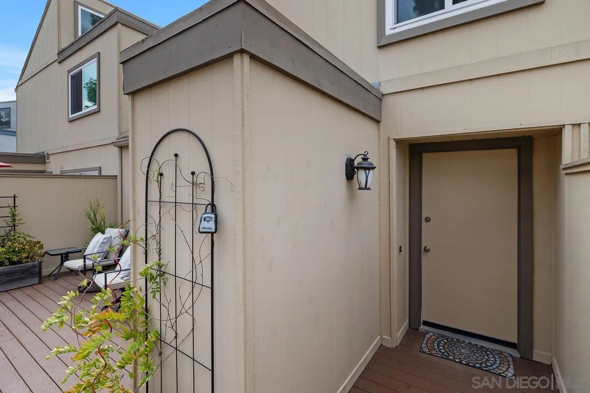 https://cdn.realtyfeed.com/cdn/127/250039316/5c719a6385ea6d4d74648e09e099caa4.webp
