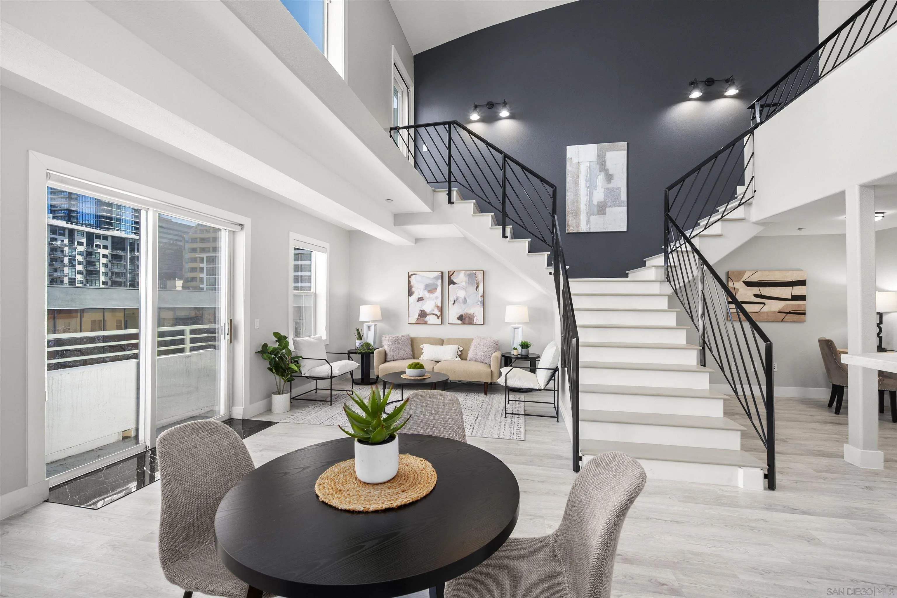 Photo #4: 250039324 Listing 