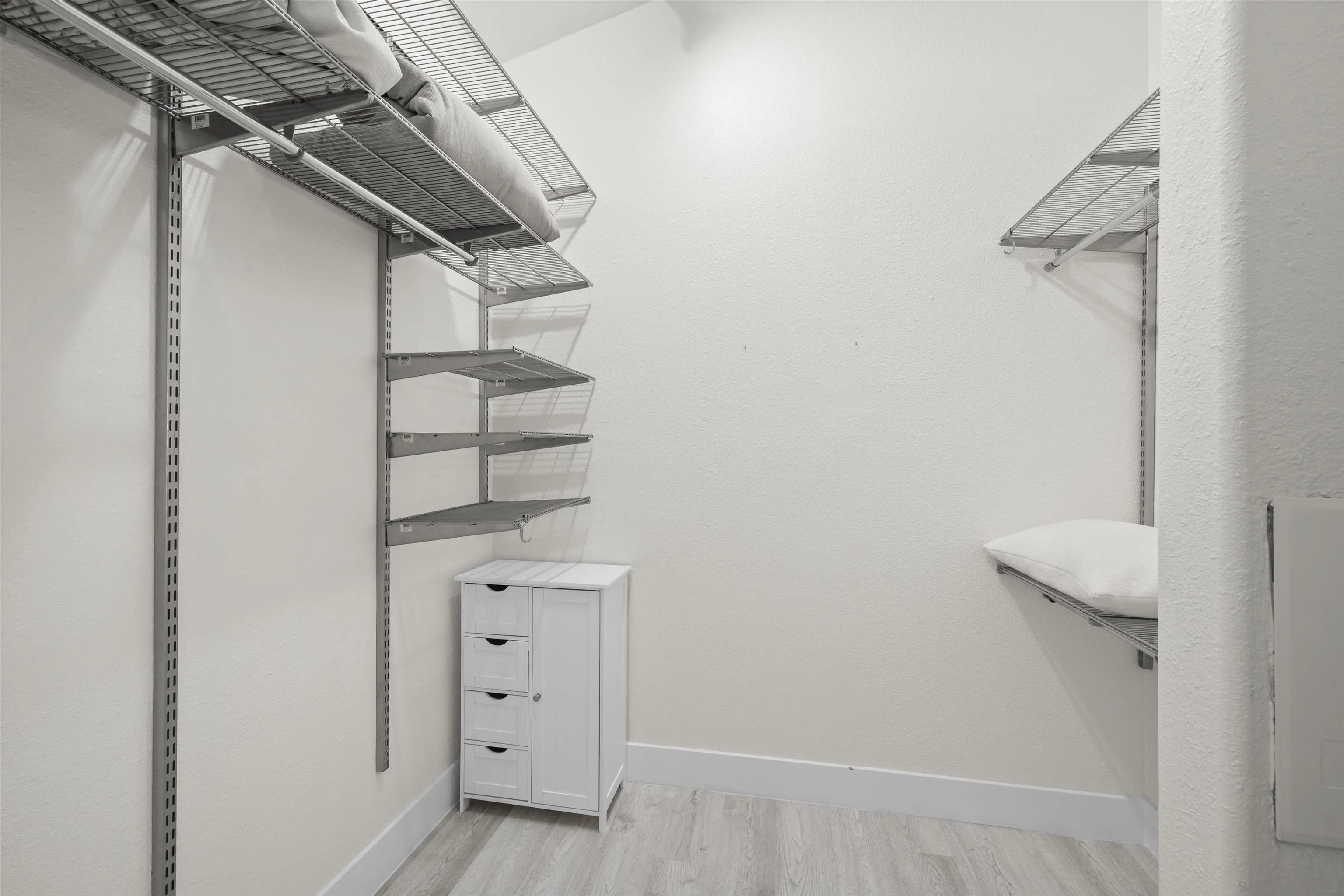 https://cdn.realtyfeed.com/cdn/127/250039324/b64ae26cb89abb7ce2e76f166378ce60.webp