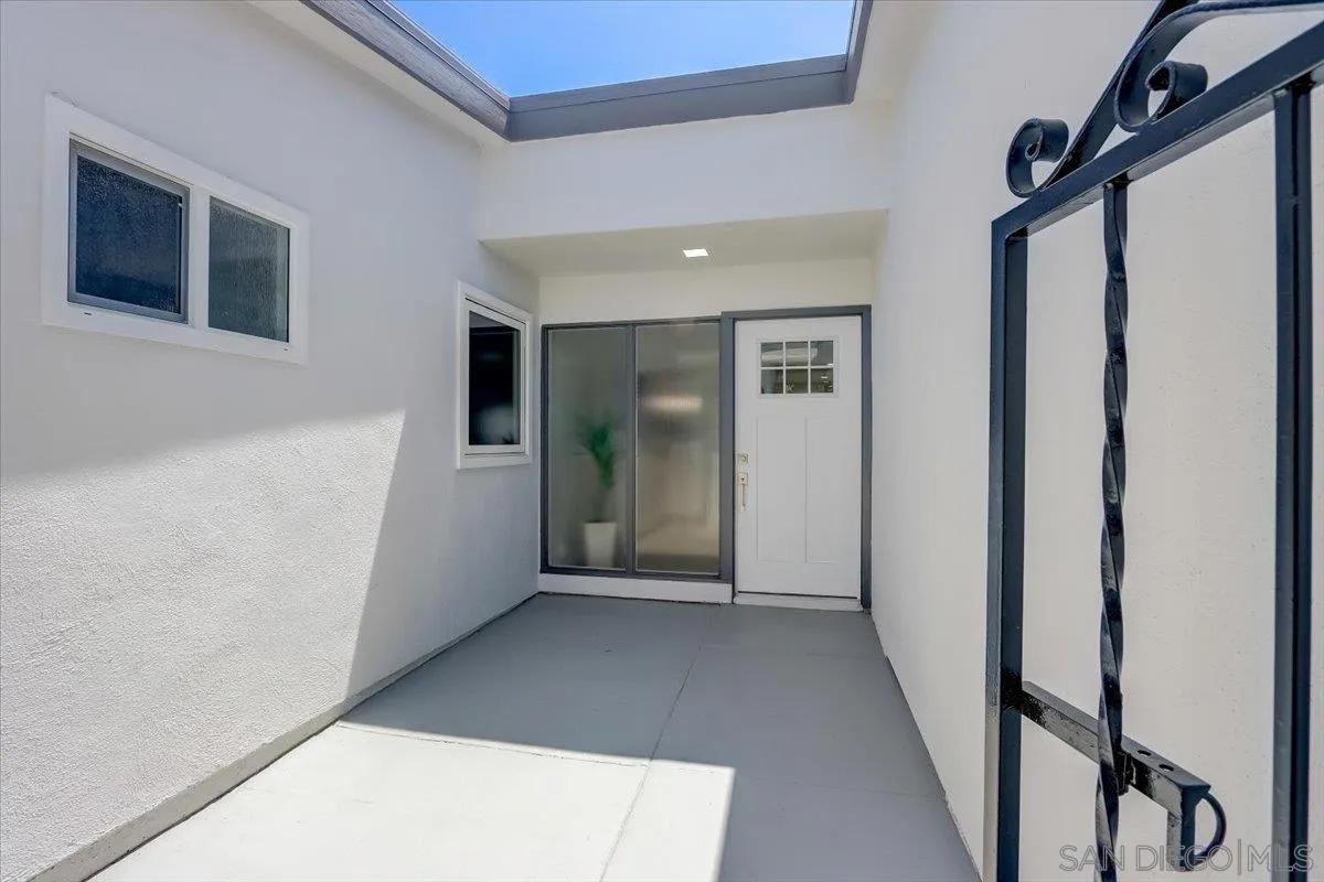 https://cdn.realtyfeed.com/cdn/127/250039326/40e02da31d9d6a92ccc51b671618ebbb.webp