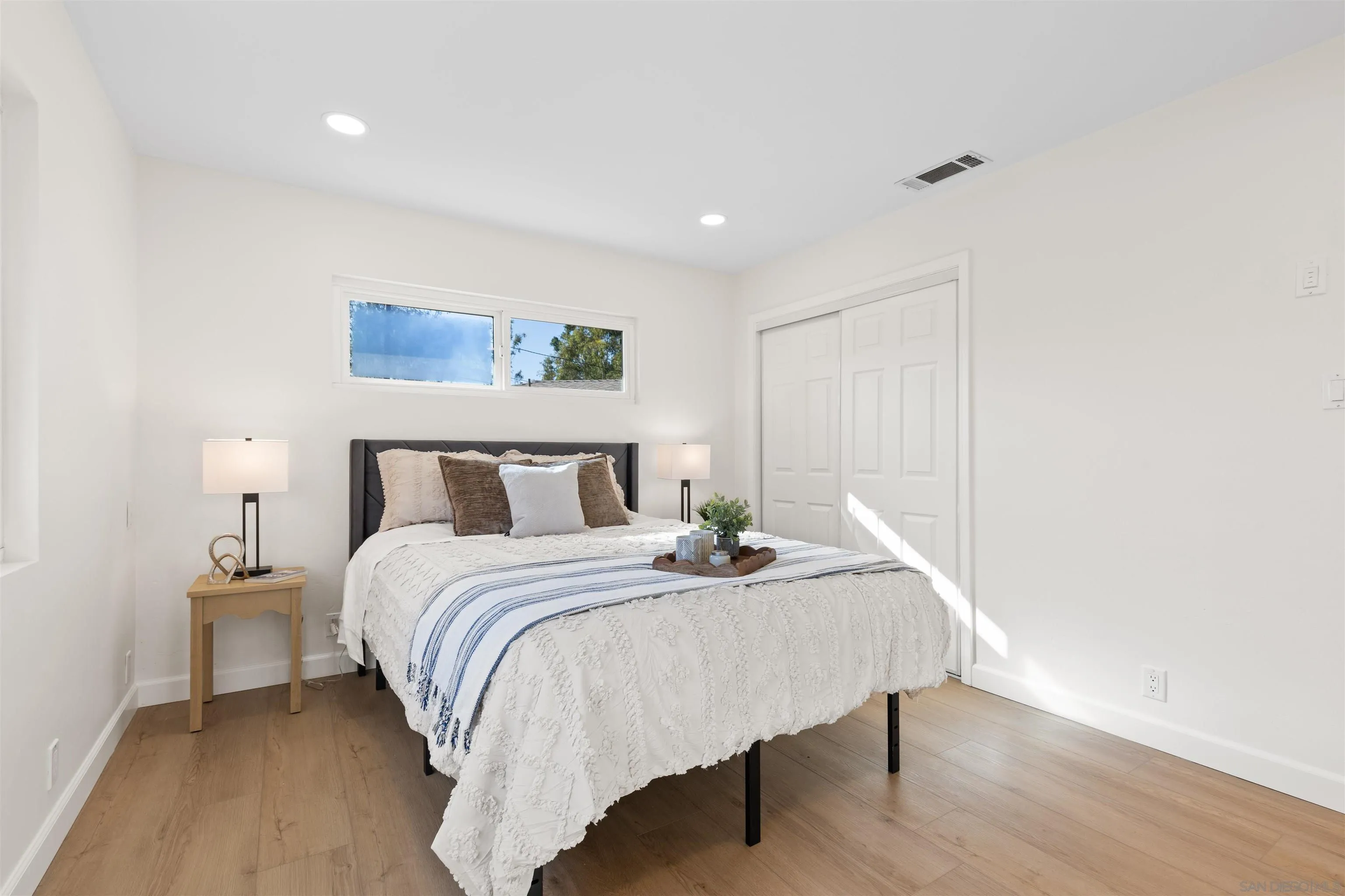 https://cdn.realtyfeed.com/cdn/127/250039331/0947ff3d49355b4ac5b6eee0bae949b9.webp