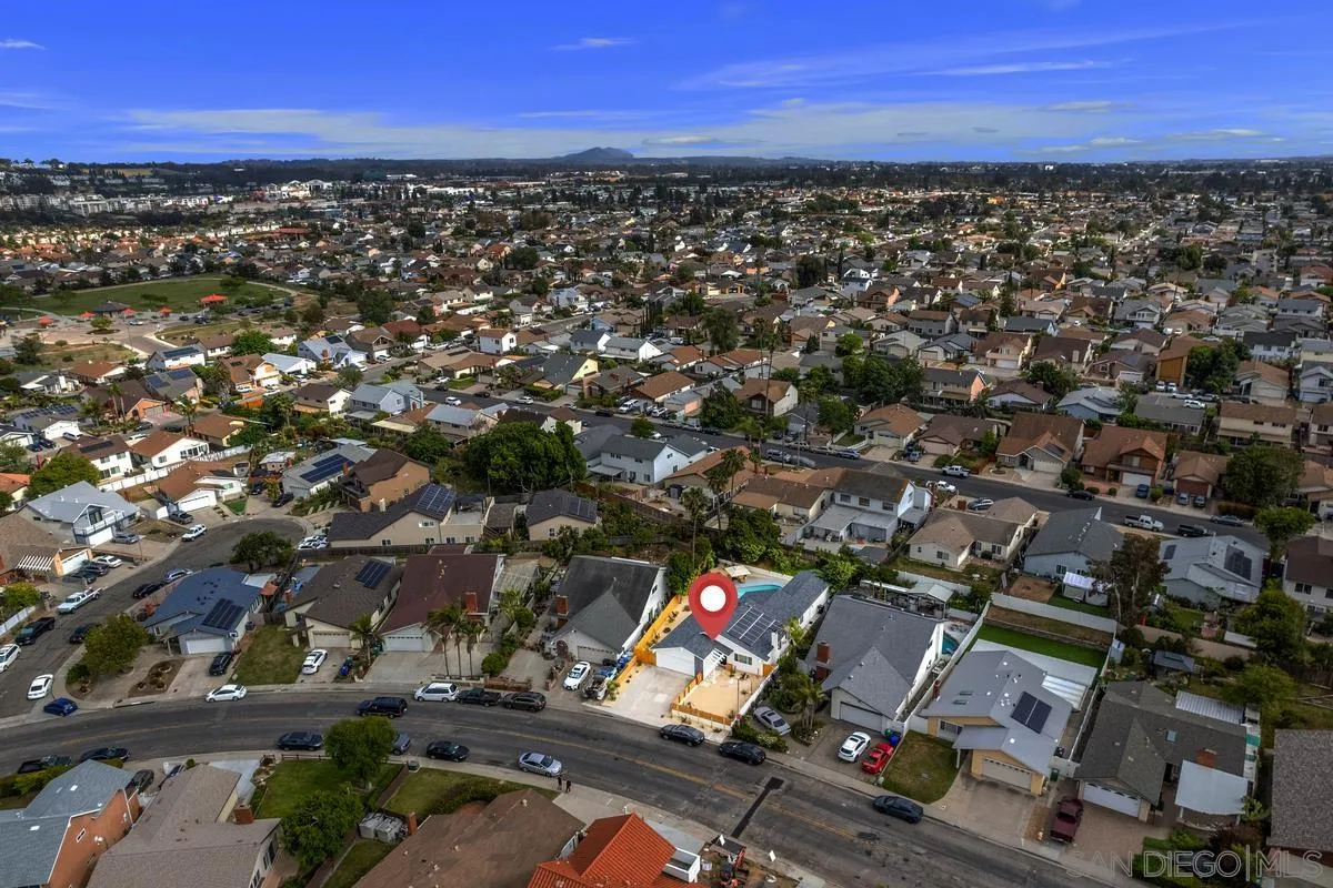 https://cdn.realtyfeed.com/cdn/127/250039333/f3666636704535eae7e0fd041e4d812c.webp