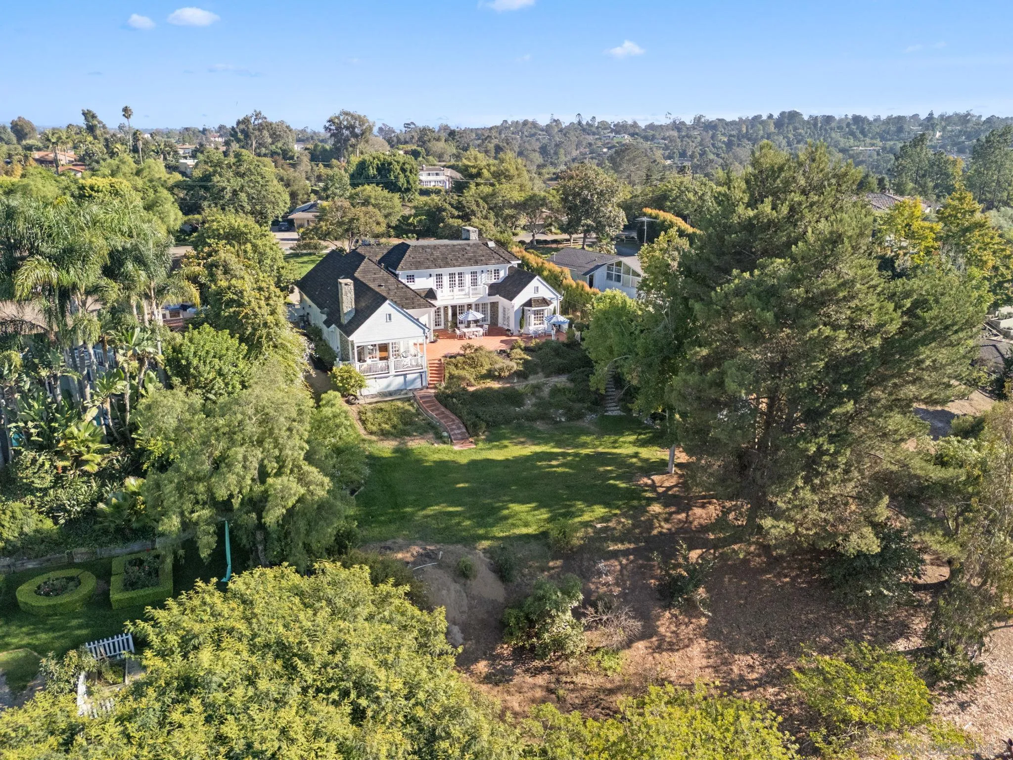 https://cdn.realtyfeed.com/cdn/127/250039334/0accf1789416b9f25da7f1c521b2c354.webp