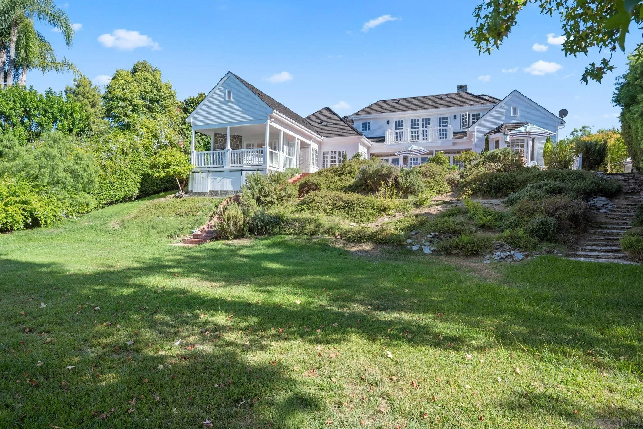 https://cdn.realtyfeed.com/cdn/127/250039334/97676ef326f71202463642bae8a190b5.webp