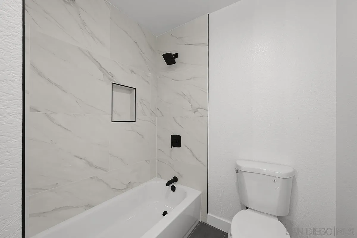 Photo #19: 250039337 Listing: Photo #19