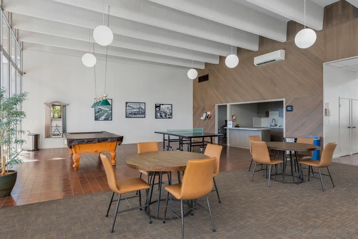 https://cdn.realtyfeed.com/cdn/127/250039342/06d16d851c0d30bd5e3dd65a46d17c62.webp