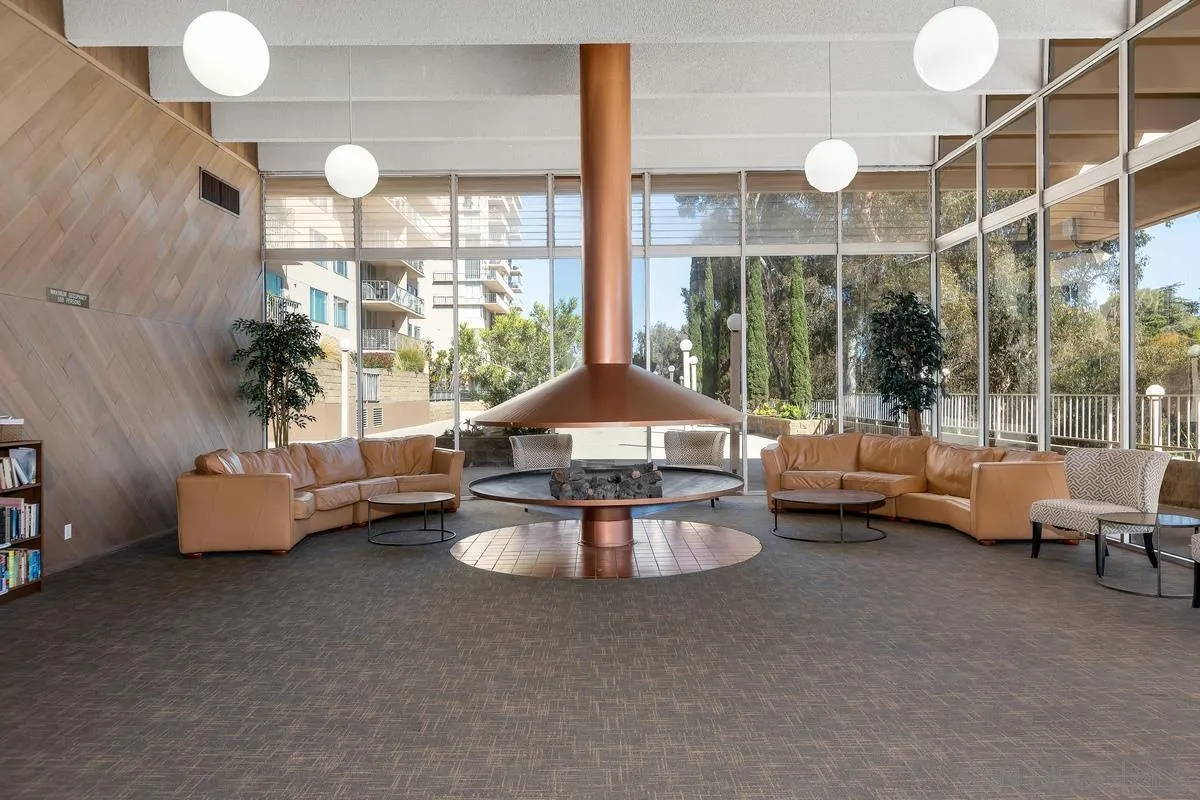 https://cdn.realtyfeed.com/cdn/127/250039342/2b26d83477c110d08b7598e9e8b597bc.webp