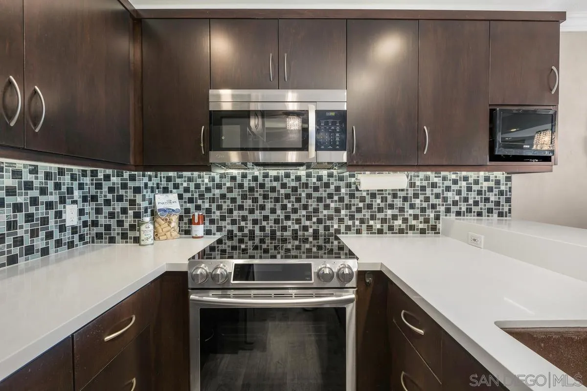 https://cdn.realtyfeed.com/cdn/127/250039342/37c5c4b47c6617ed239b3a37bbe498e5.webp