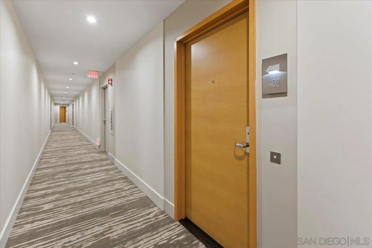 https://cdn.realtyfeed.com/cdn/127/250039348/6c8c14115a2d45d2363f844cf5f72797.webp