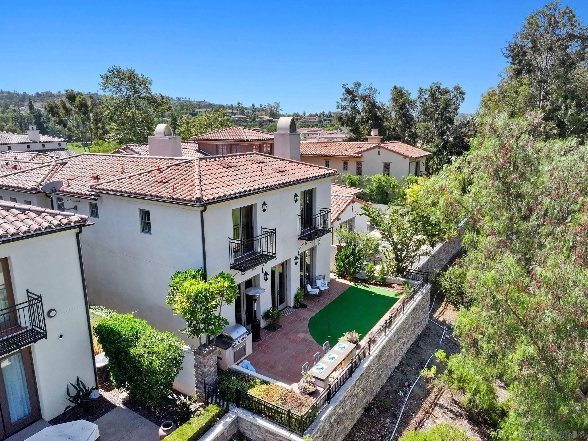 https://cdn.realtyfeed.com/cdn/127/250039358/97012ececf9ffff347bd7c726b6bbc85.webp