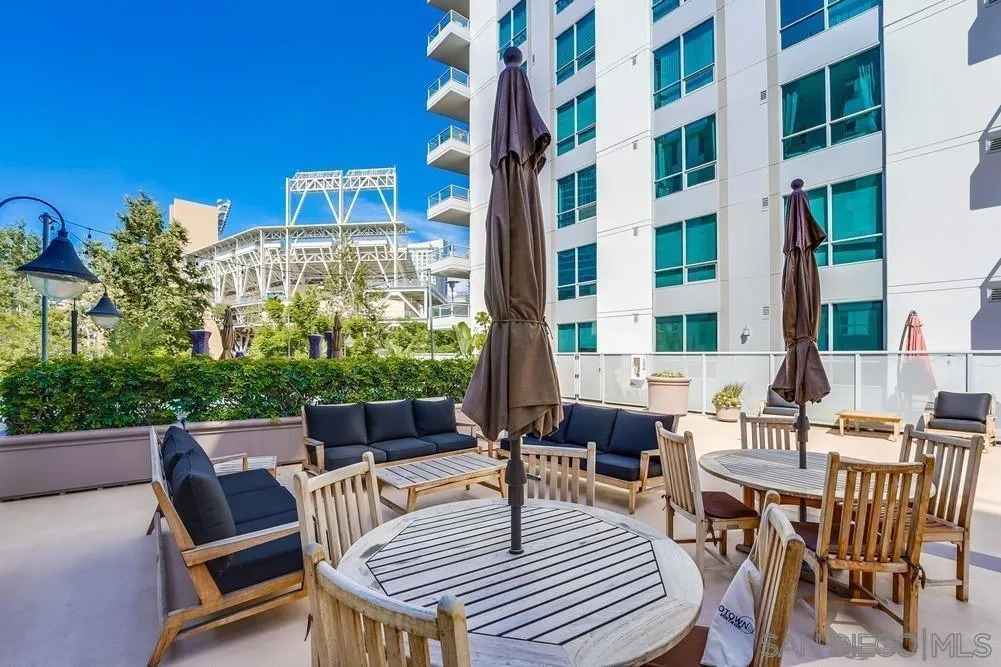 https://cdn.realtyfeed.com/cdn/127/250039359/c228d65fd2311b7f11c930e08453821d.webp