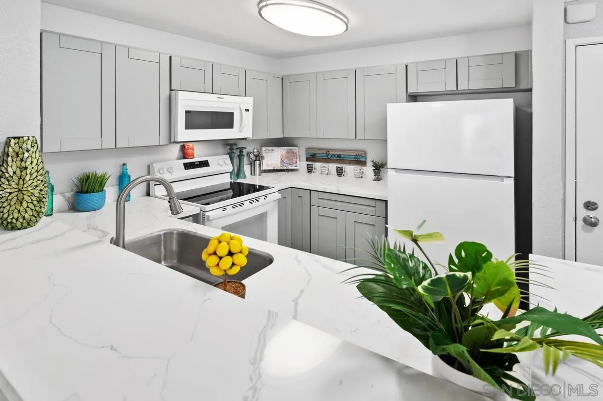 https://cdn.realtyfeed.com/cdn/127/250039363/824c4243af41f9bab60f66eb1357d54c.webp