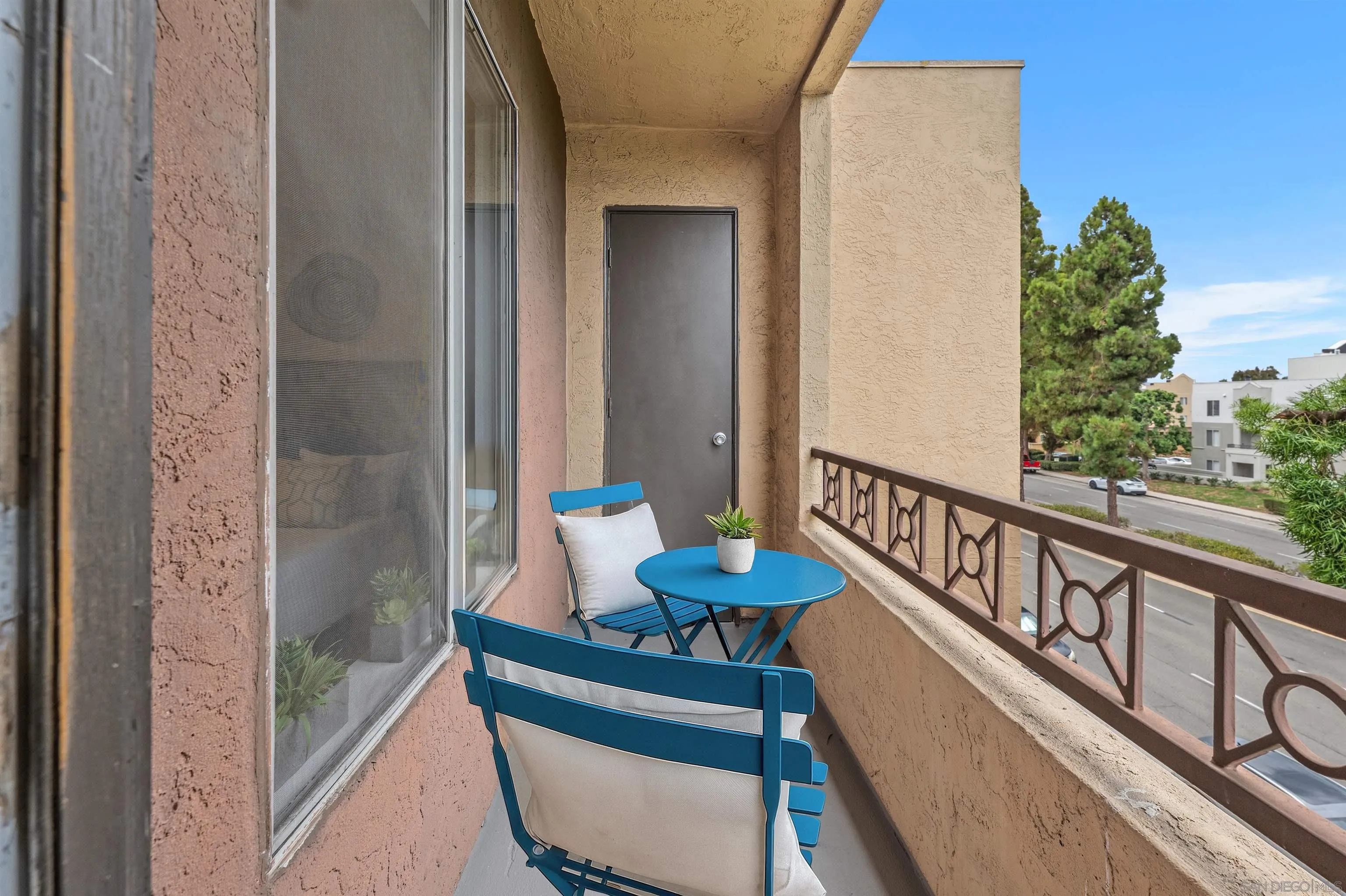 https://cdn.realtyfeed.com/cdn/127/250039363/c978ce98bf738a047b4800b71b07b1bd.webp