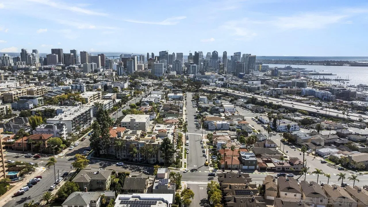 https://cdn.realtyfeed.com/cdn/127/250039368/6628065585d1cf3ad0bcf8f08e92da4a.webp