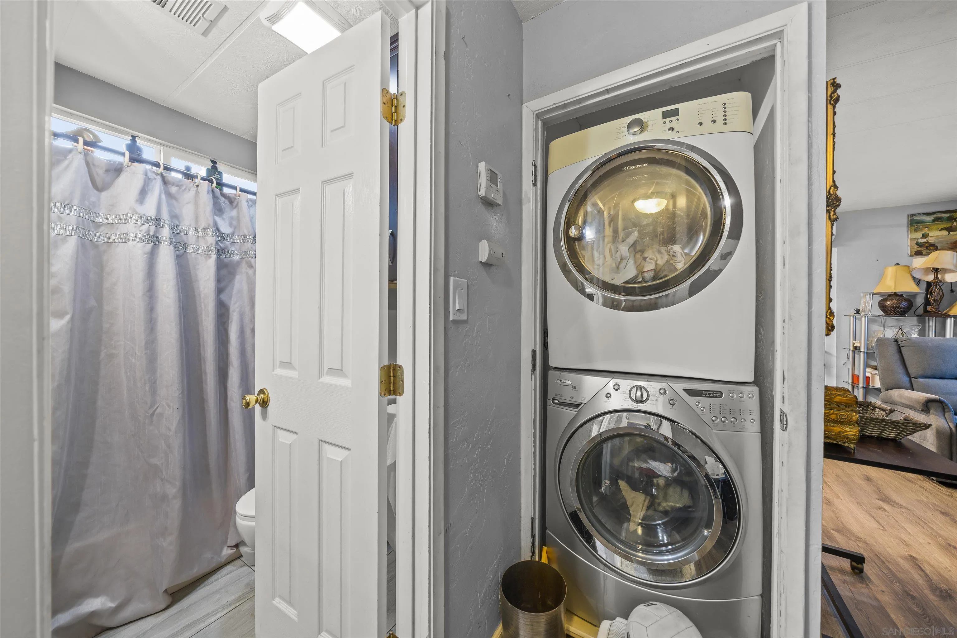 https://cdn.realtyfeed.com/cdn/127/250039371/1f9d0956cb94adf36a6e196422e0ddf0.webp
