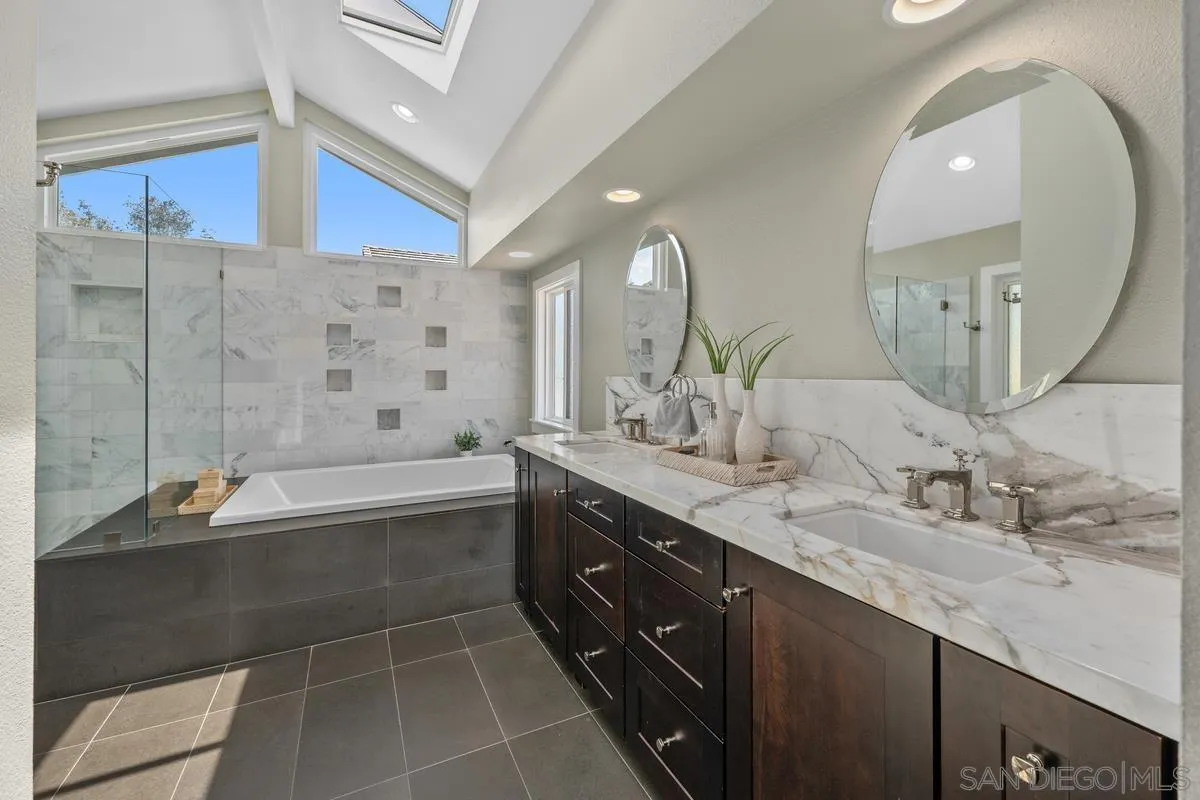 https://cdn.realtyfeed.com/cdn/127/250039380/6a13eaa4a82851c3265692f8fb1b7907.webp
