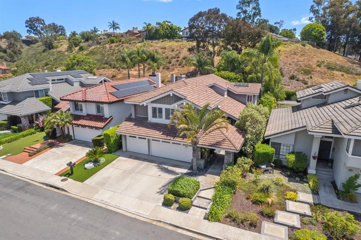 https://cdn.realtyfeed.com/cdn/127/250039380/7520115cc5dc60b97f84004df63000a2.webp