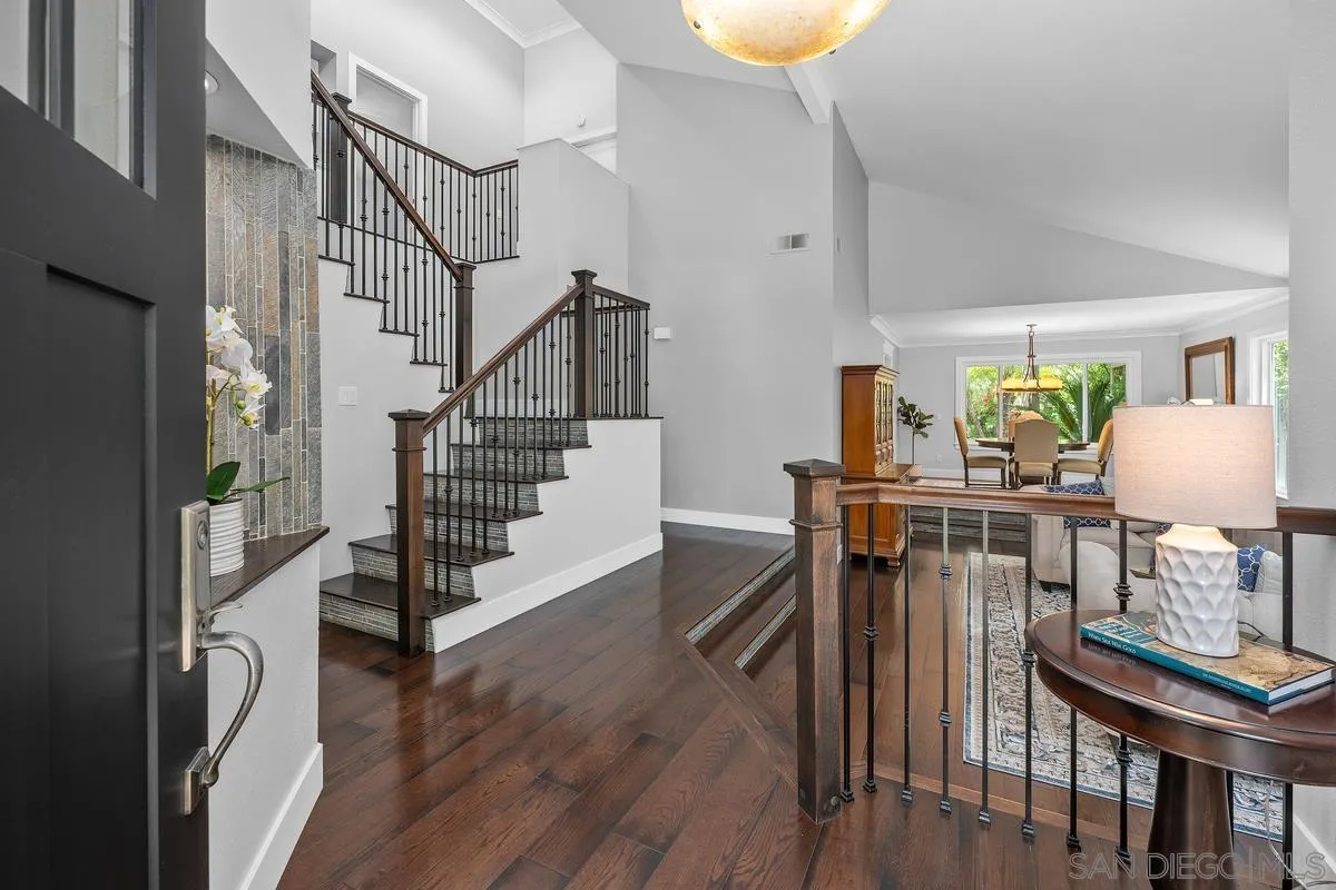 https://cdn.realtyfeed.com/cdn/127/250039380/77f57e88cf0e80aae2333b74675ef624.webp