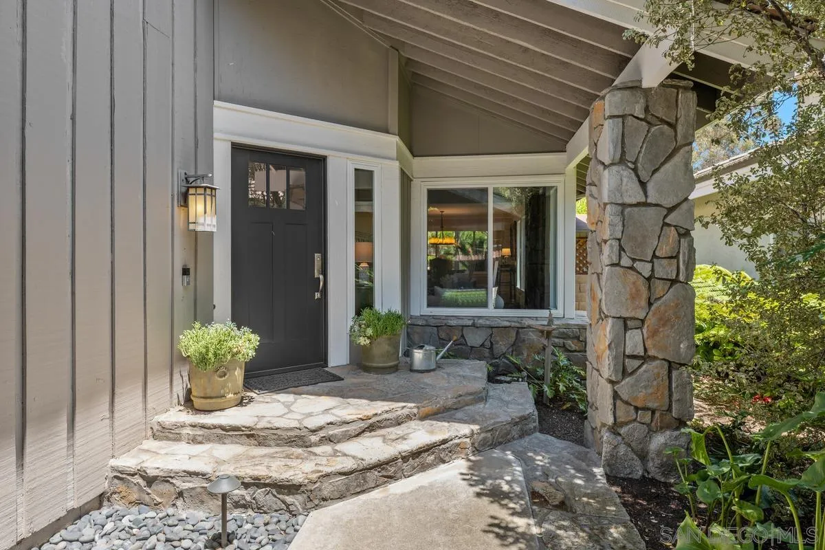 https://cdn.realtyfeed.com/cdn/127/250039380/7f56a633e002c935ec58656e256f7344.webp