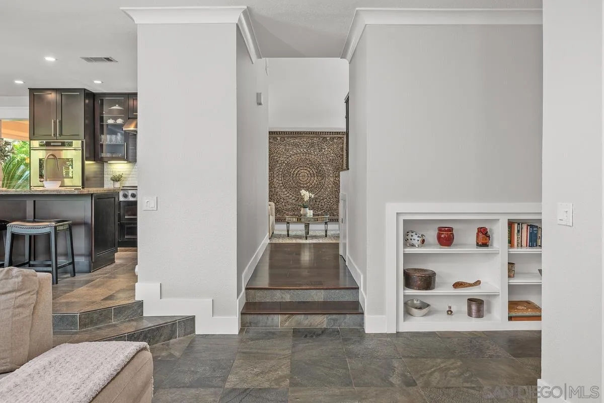https://cdn.realtyfeed.com/cdn/127/250039380/8ac111cc9175b8881427373869b1085b.webp