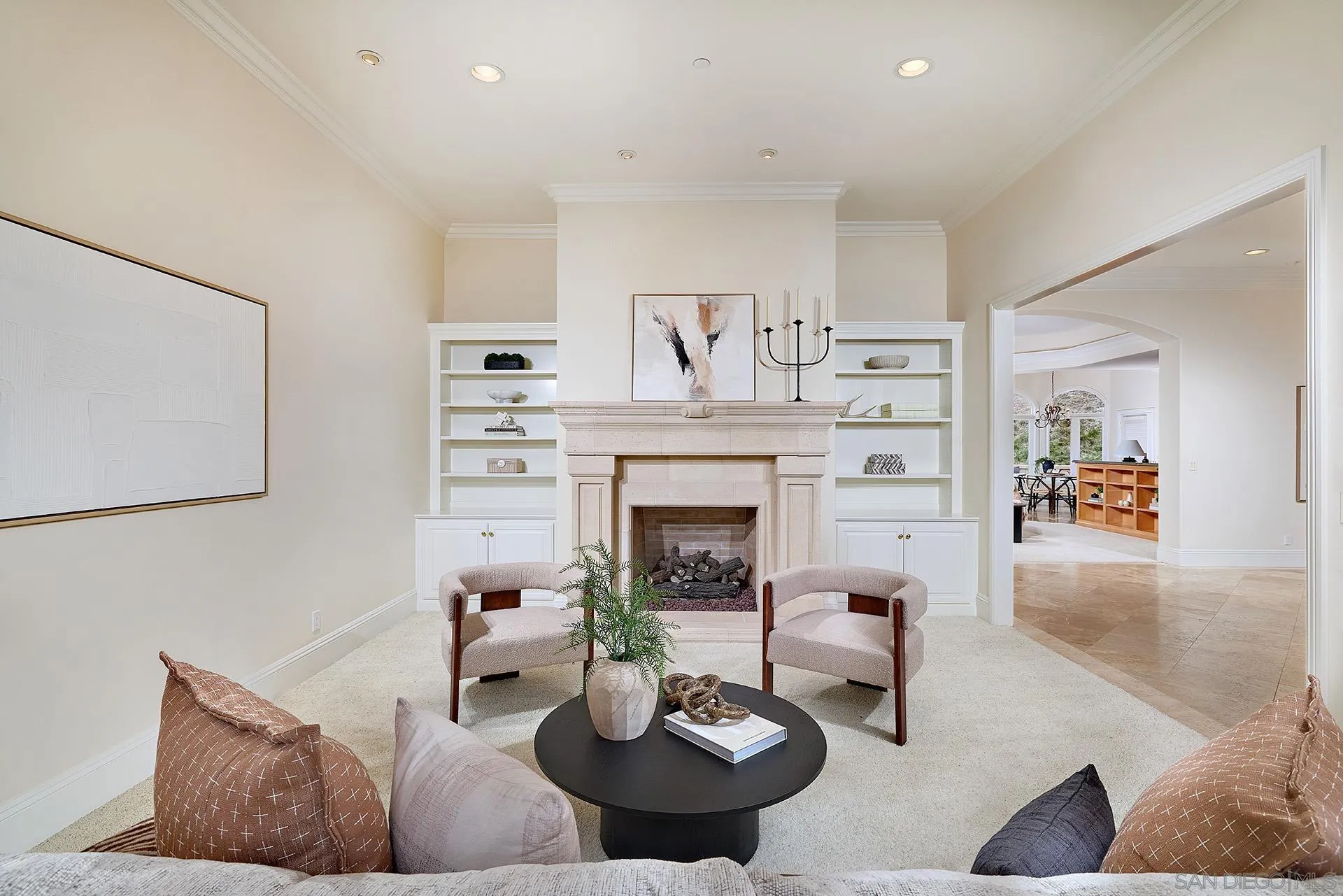 https://cdn.realtyfeed.com/cdn/127/250039387/f035e7f80502c5616f80c174f9292d54.webp