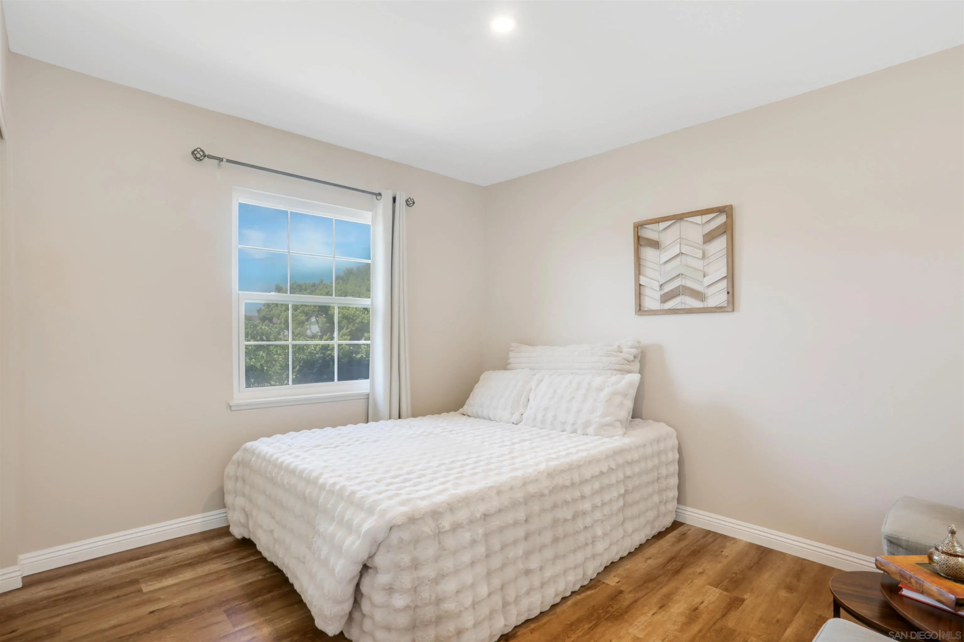 https://cdn.realtyfeed.com/cdn/127/250039390/418195528c6850ee0bec2992693a0ab6.webp