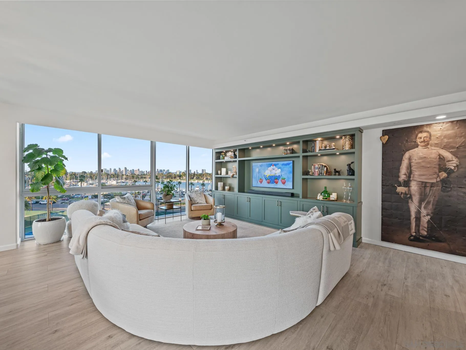 https://cdn.realtyfeed.com/cdn/127/250039397/ada1aa63aa4f81c8865ce69d323ee673.webp