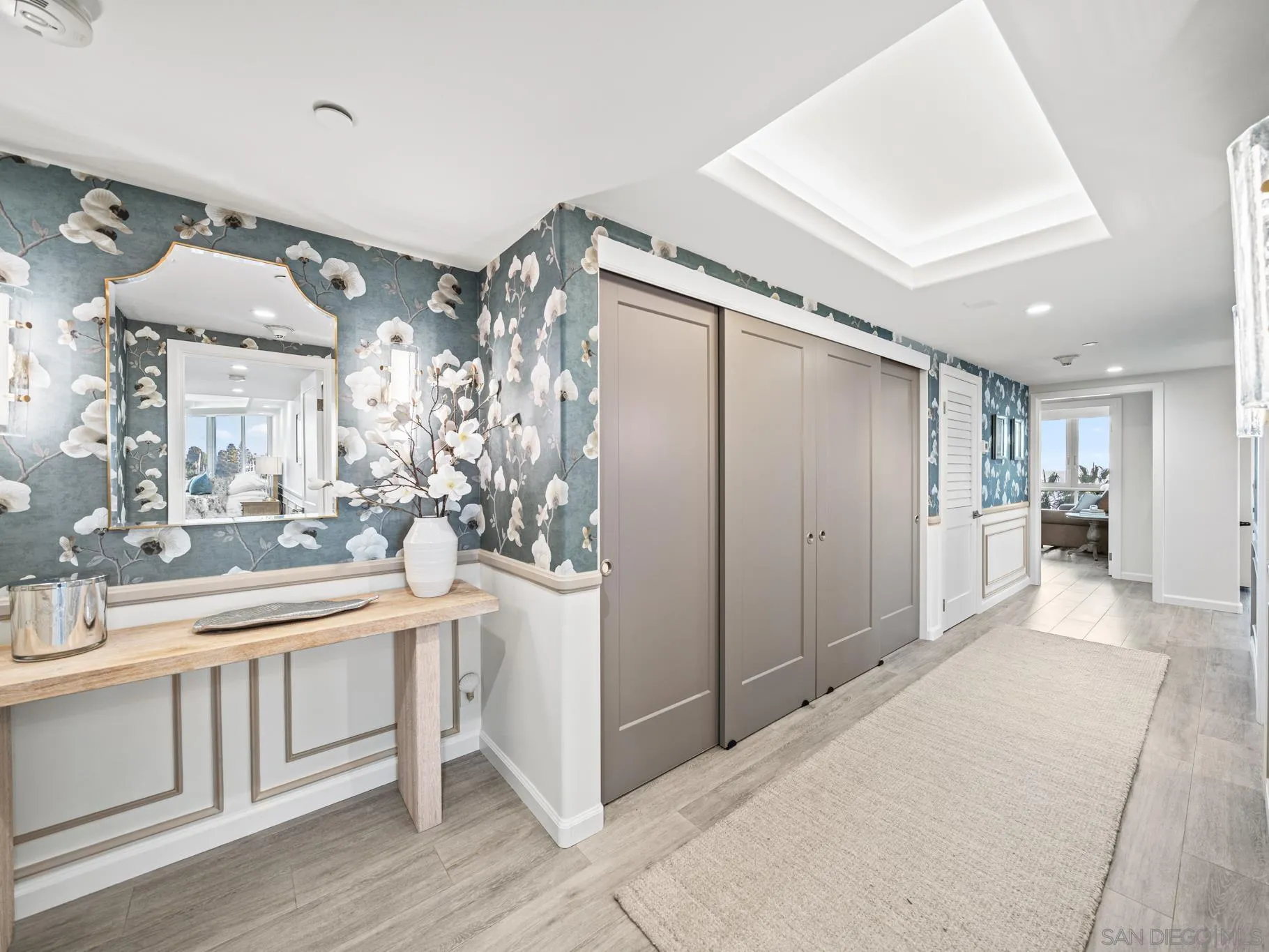 https://cdn.realtyfeed.com/cdn/127/250039397/bc71a65d07cc6fb7d942bc06f5dd1d3e.webp