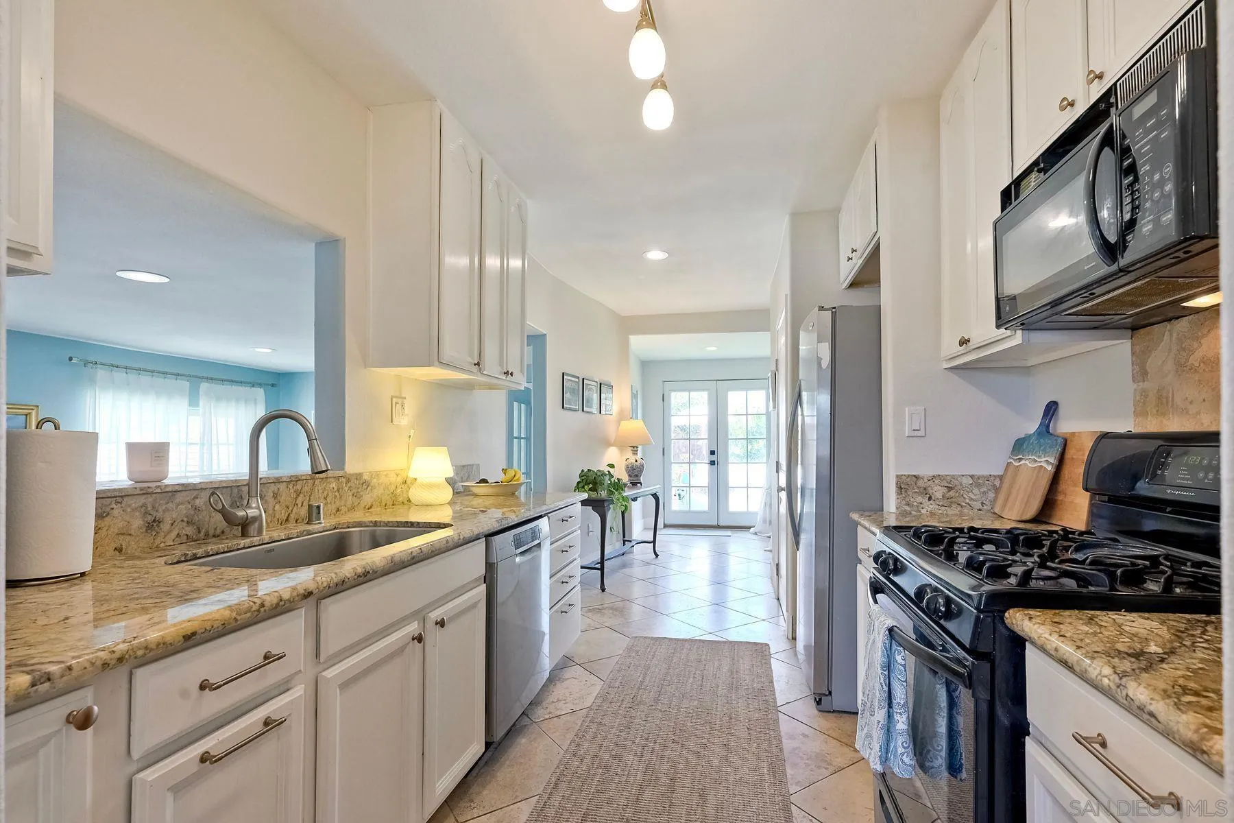 https://cdn.realtyfeed.com/cdn/127/250039401/ae1c1520cf7e123d58f9fa7facd6e18a.webp