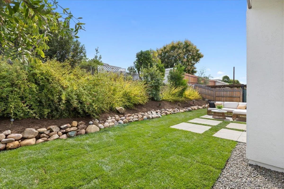 https://cdn.realtyfeed.com/cdn/127/250039404/c1bd979c7cb461aa1e74613afbfb9932.webp