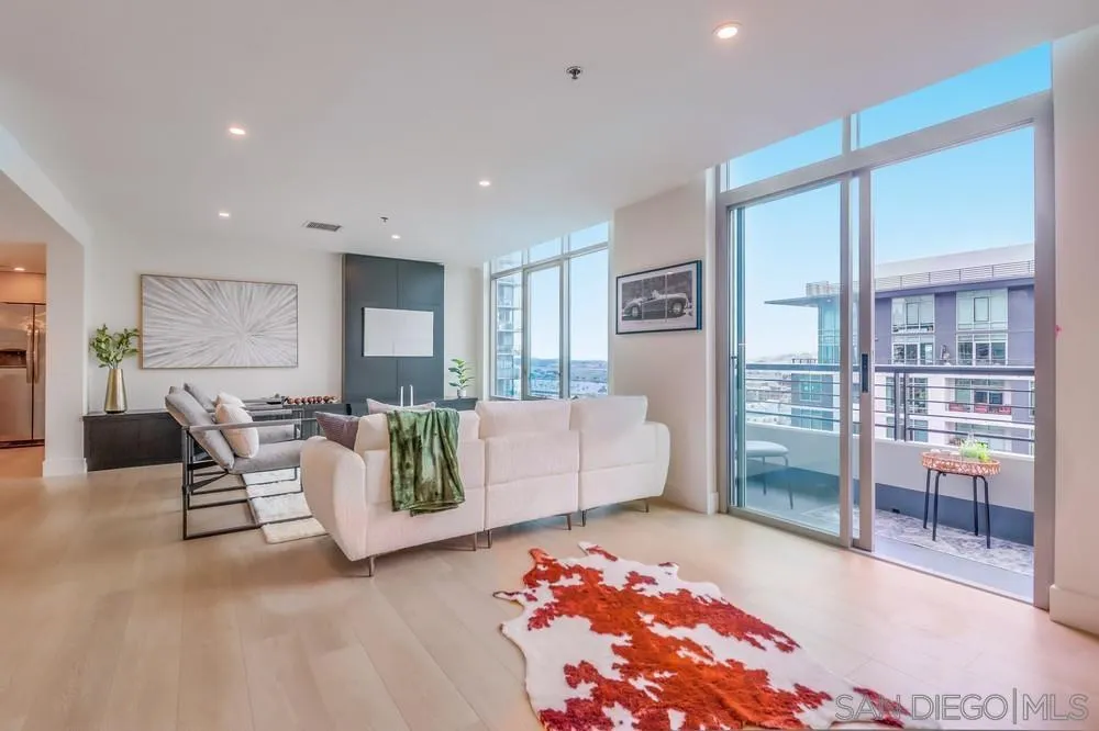 https://cdn.realtyfeed.com/cdn/127/250039413/37fdc7037f050f8c1a19286c13f06f47.webp